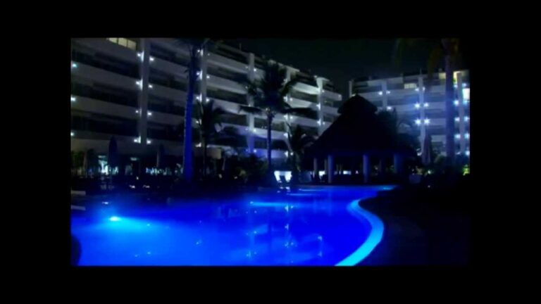 Escapadas de Lujo: Inmersi&oacute;n Total en Hoteles con Jacuzzi Privado